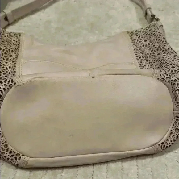 The SAK leather shoulder purse - Picture 9 of 12